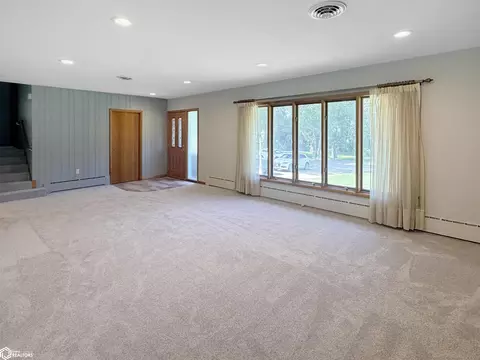 Living - 9 19th Ave NE, Hampton, IA 50441 photo 6 of 14