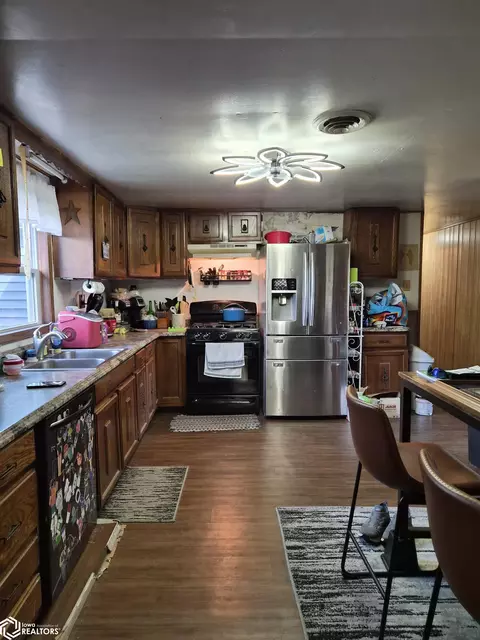 Kitchen - 12821 Killdeer Ave, Kellogg, IA 50135 photo 2 of 2