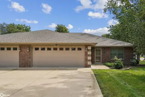 1100 Perry St N, Mount Pleasant, IA 52641