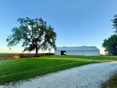 Exterior - 367 210th St, Scranton, IA 51462 photo 5 of 15