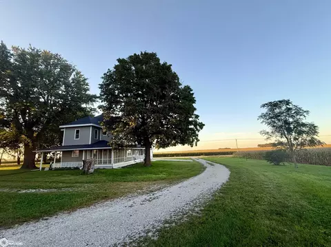 Exterior - 367 210th St, Scranton, IA 51462 photo 4 of 15