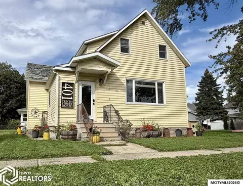 401 10th St N, Northwood, IA 50459
