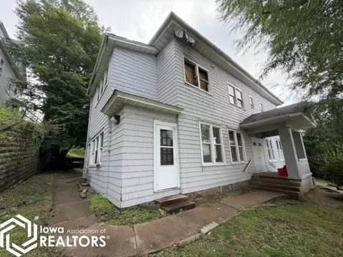 424 N Court St, Ottumwa, IA 52501