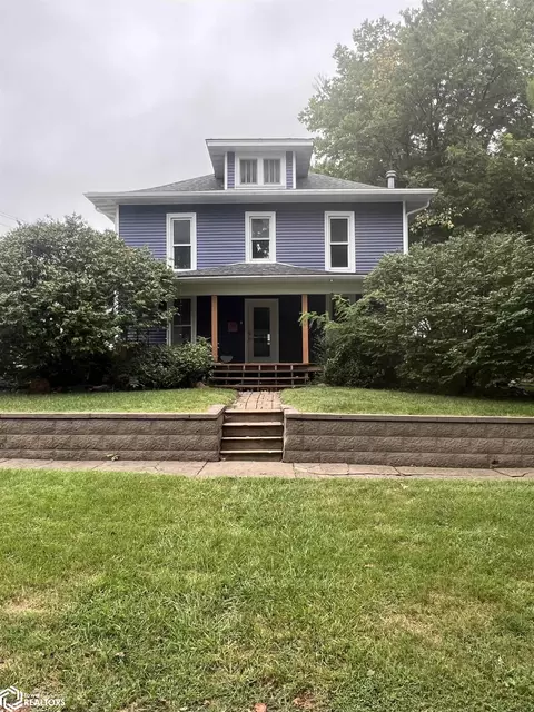 323 S 18th St, Clarinda, IA 51632