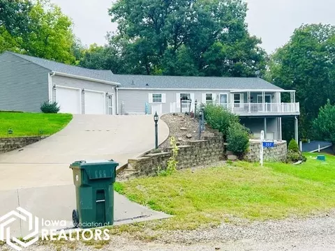207 Horseshoe Dr, Montezuma, IA 50171