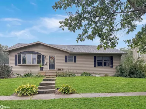 505 4th St, Traer, IA 50675