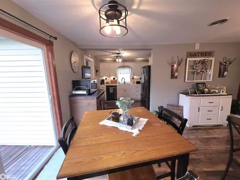 Dining - 301 4th Ave, Dedham, IA 51440 photo 7 of 8