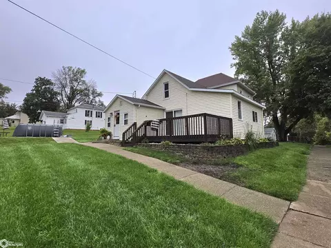 Exterior - 301 4th Ave, Dedham, IA 51440 photo 8 of 13