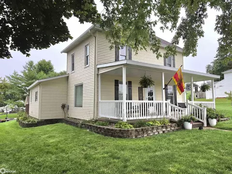 Exterior - 301 4th Ave, Dedham, IA 51440 photo 2 of 13