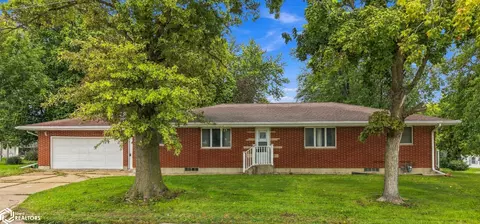 507 S Jackson St, Mount Pleasant, IA 52641