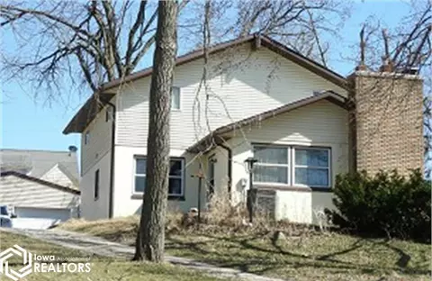 603 N 16th St, Marshalltown, IA 50158
