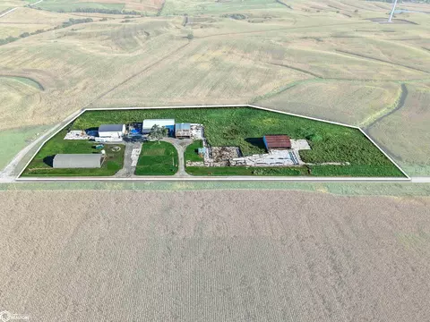 View/Area - 2029 500th Ave, Deep River, IA 52222 photo 2 of 3