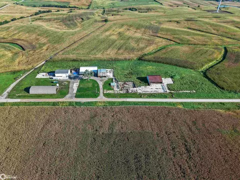 View/Area - 2029 500th Ave, Deep River, IA 52222 photo 3 of 3