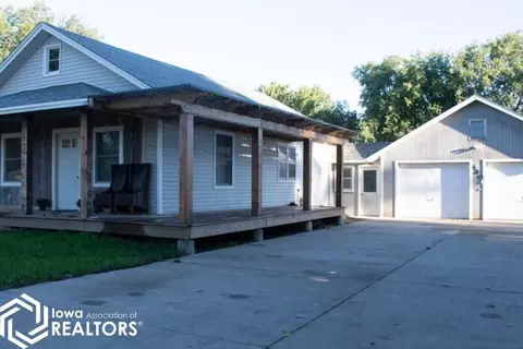 530 E 4th St, Glidden, IA 51443 photo 2