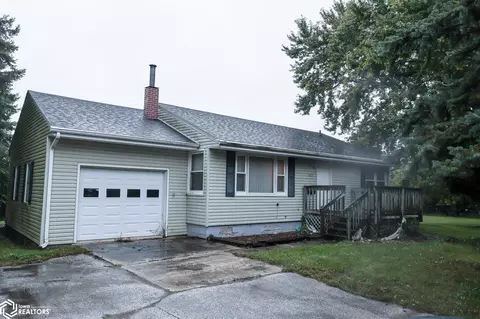 711 Simpson St, Duncombe, IA 50532