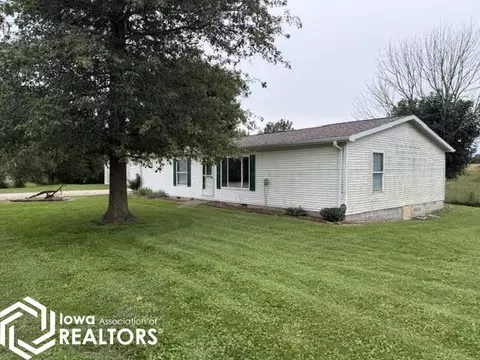 202 Central Ave, Bedford, IA 50833