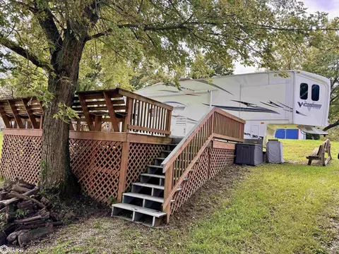 3199 Overland Trl, Ellston, IA 50074