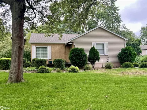 1 Mayridge Dr, Shenandoah, IA 51601