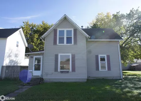 1334 2nd St, Webster City, IA 50595