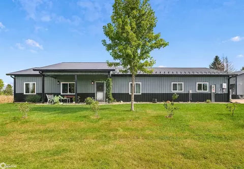 306-308 3rd Ave, Haverhill, IA 50120