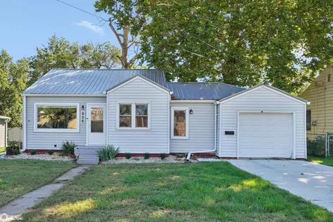 806 E Henry St, Mount Pleasant, IA 52641