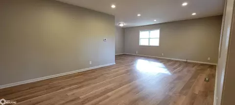Living - 1208 E State St, Algona, IA 50511 photo 2 of 4