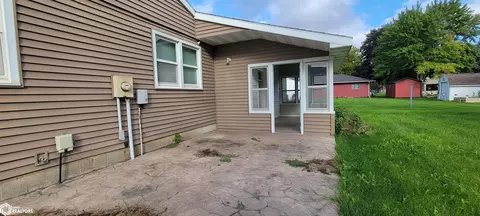 Exterior - 1208 E State St, Algona, IA 50511 photo 6 of 7