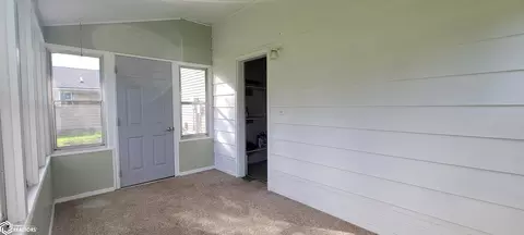 Entry Way - 1208 E State St, Algona, IA 50511 photo 2 of 2