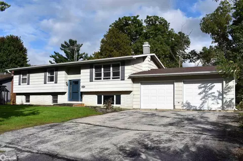 1608 Crescent, Iowa Falls, IA 50126