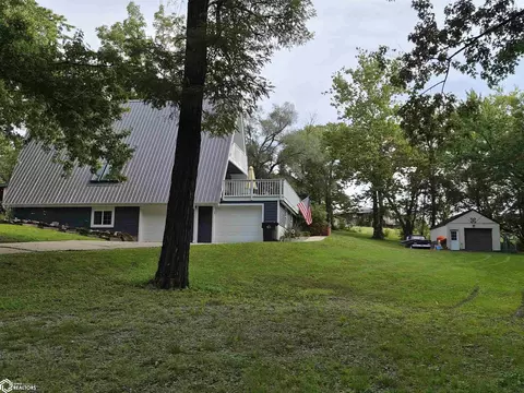 345 Keomah Vlg, Oskaloosa, IA 52577