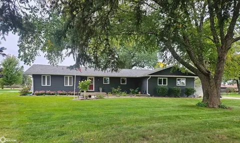 507 Bel Air Dr, Marshalltown, IA 50158
