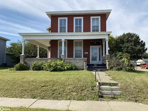 901 Summer St, Burlington, IA 52601