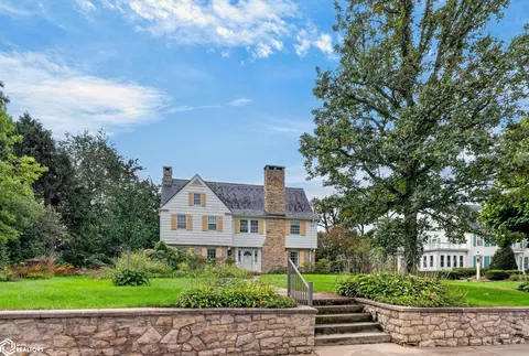 1114 W Main St, Marshalltown, IA 50158