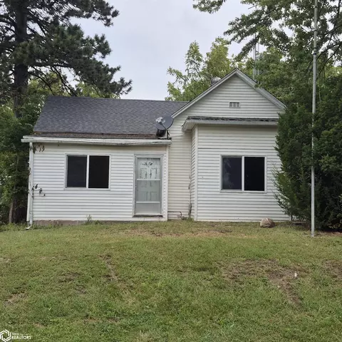 515 Hawthorne Dr, Ottumwa, IA 52501