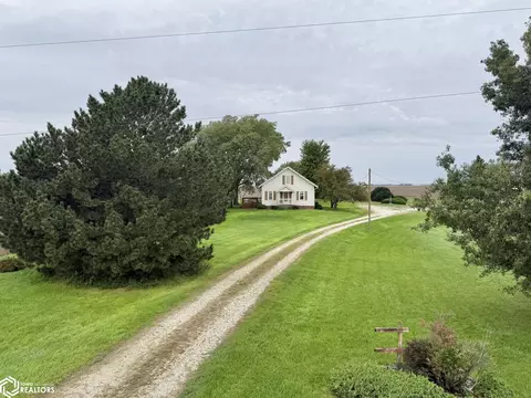 686 M Ave, Jefferson, IA 50129