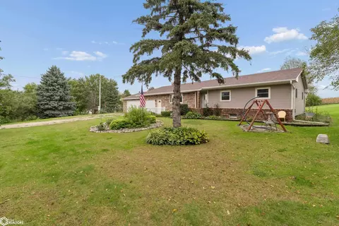 3403 Dogwood Ave, Fertile, IA 50434