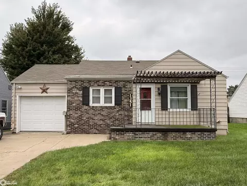 1351 Quint Ave, Carroll, IA 51401