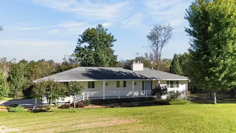 1506 Clinton St, Marshalltown, IA 50158