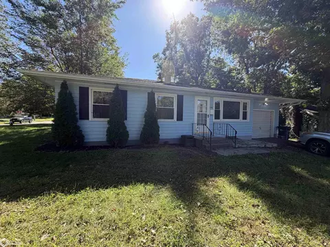2707 Drebenstedt Cir, Burlington, IA 52601