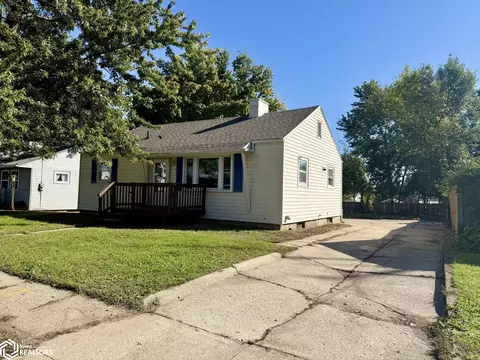 110 Lynwood St, Ottumwa, IA 52501