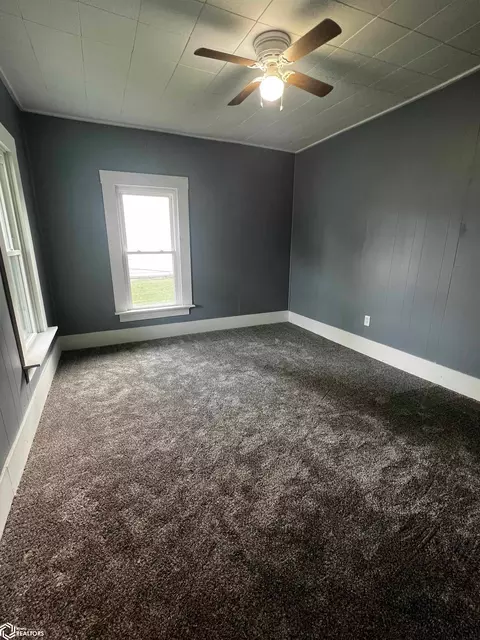 Bedroom - 1230 Laurel St, Hamilton, IL 62341 photo 2 of 2