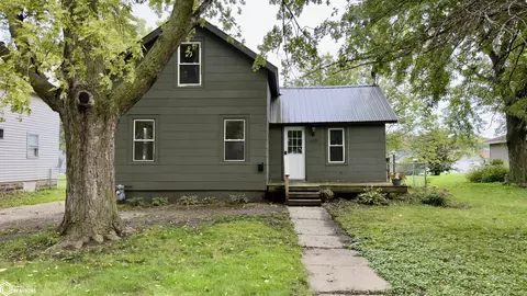 605 Allison St, Charles City, IA 50616