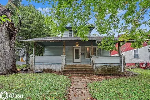1011 W 2nd St, Ottumwa, IA 52501