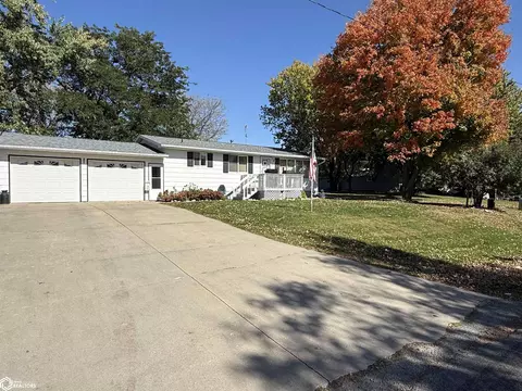 510 8th St NW, Nora Springs, IA 50458