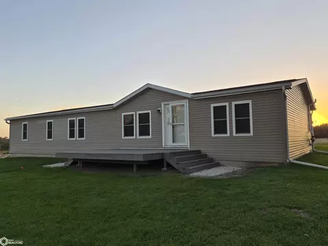 2943 Merino Ave, Oskaloosa, IA 52577