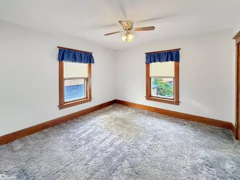 Bedroom - 208 1st Ave SE, Hampton, IA 50441 photo 3 of 4