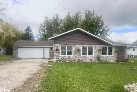 1104 8th St N, Northwood, IA 50459