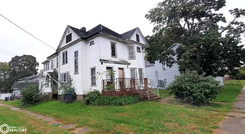 100 S Marshall St, Burlington, IA 52601