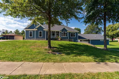 1313 S Main St, Albia, IA 52531