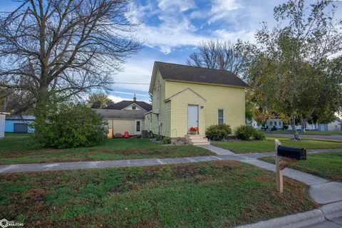 202 Palo Alto St, Whittemore, IA 50598